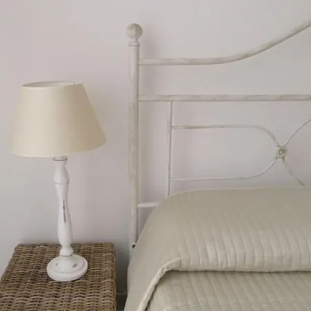 Borgo Dei Fiori Apartment *